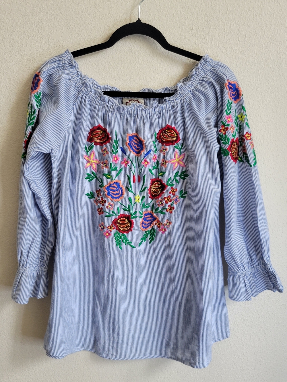 A & A Clothing Striped Blue/White Embroidered Off-Shoulder Women's Top Medium.